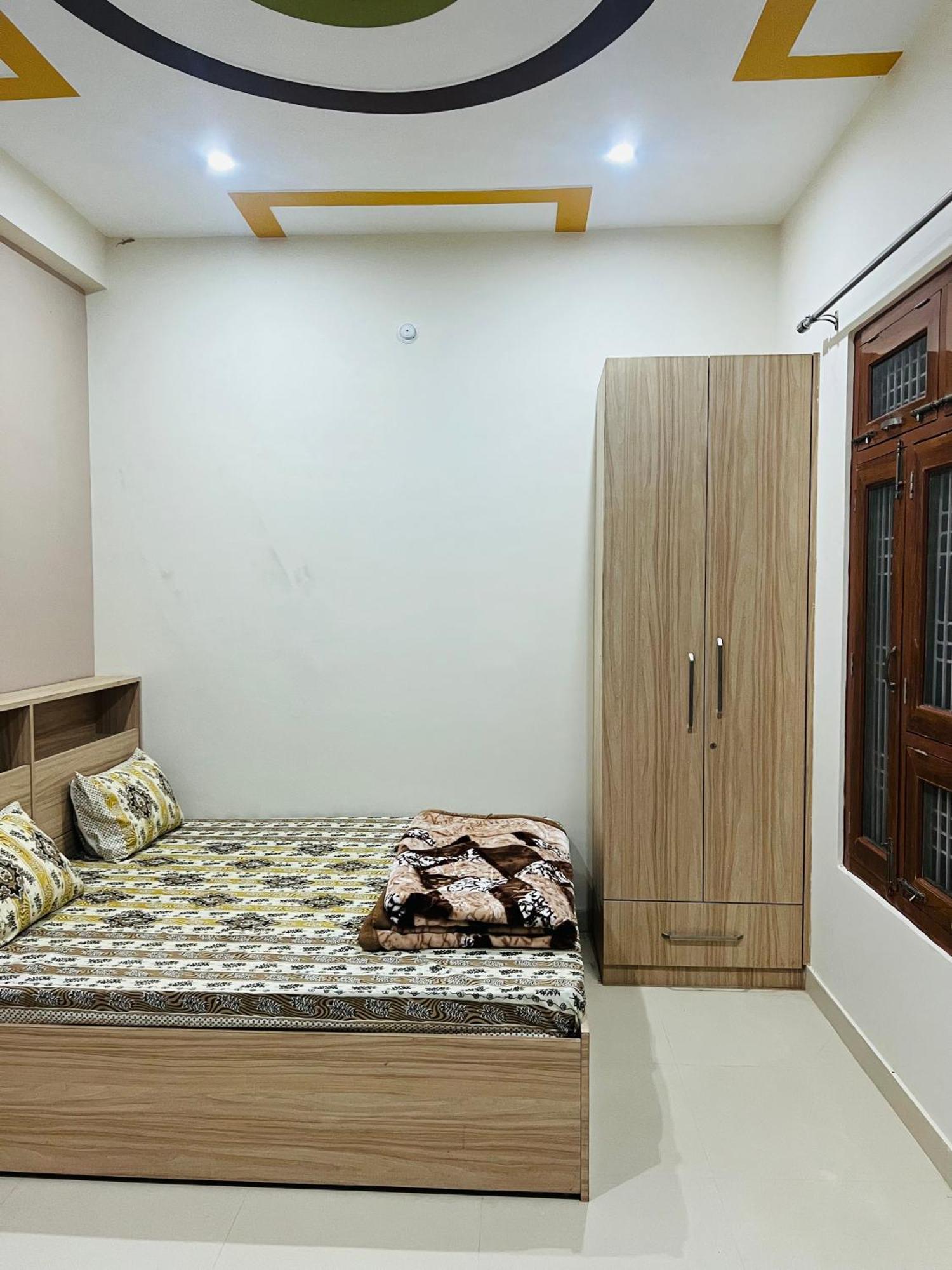 Sg Home Stay Ayodhya Екстер'єр фото
